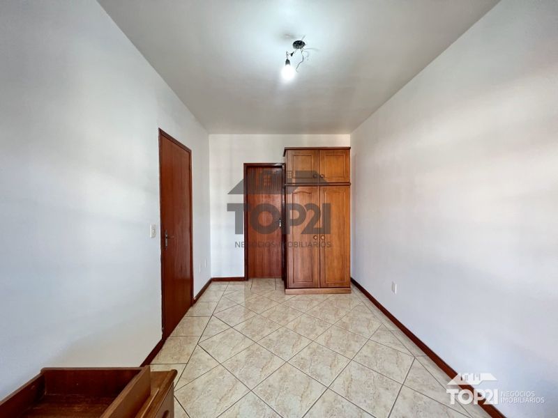 Casa Em Condomínio  no bairro Sarandi em Porto Alegre