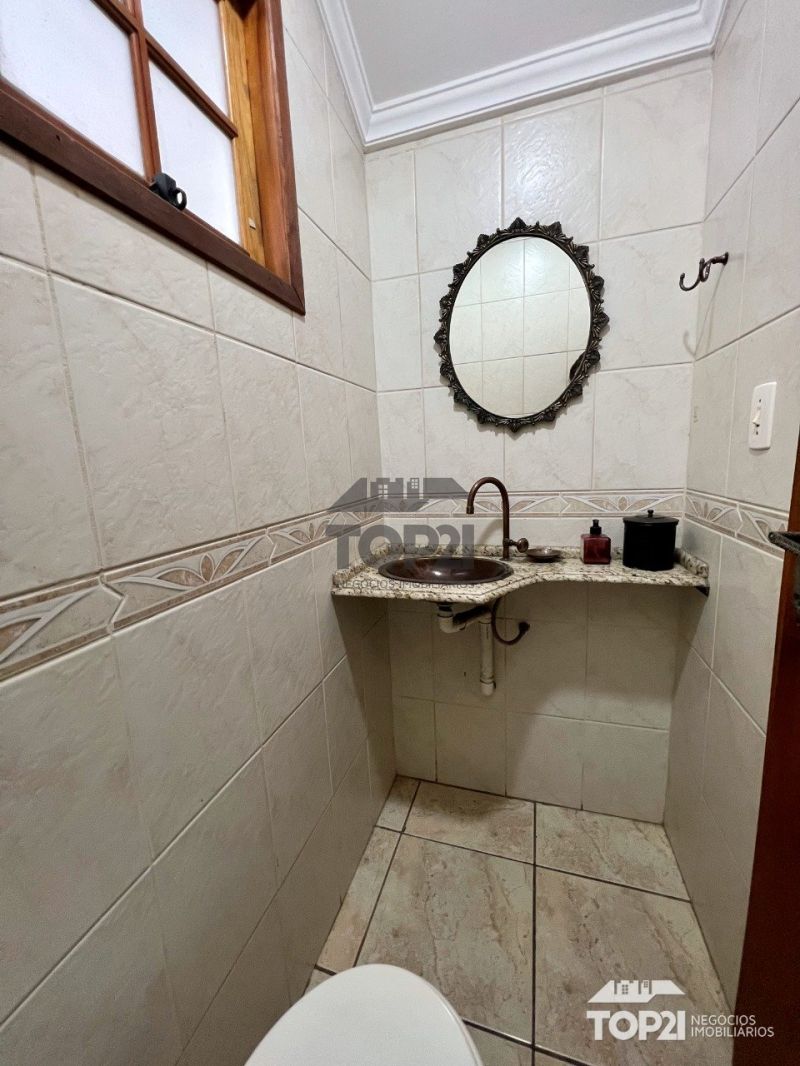 Casa Em Condomínio  no bairro Sarandi em Porto Alegre