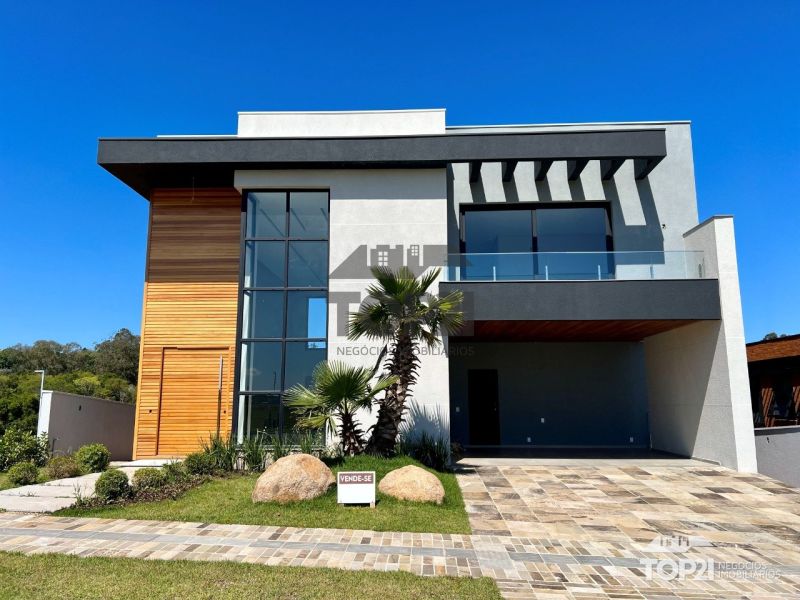 Casa em Condomínio 