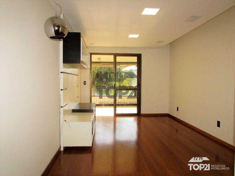 Apartamento  no bairro Jardim Lindoia em Porto Alegre