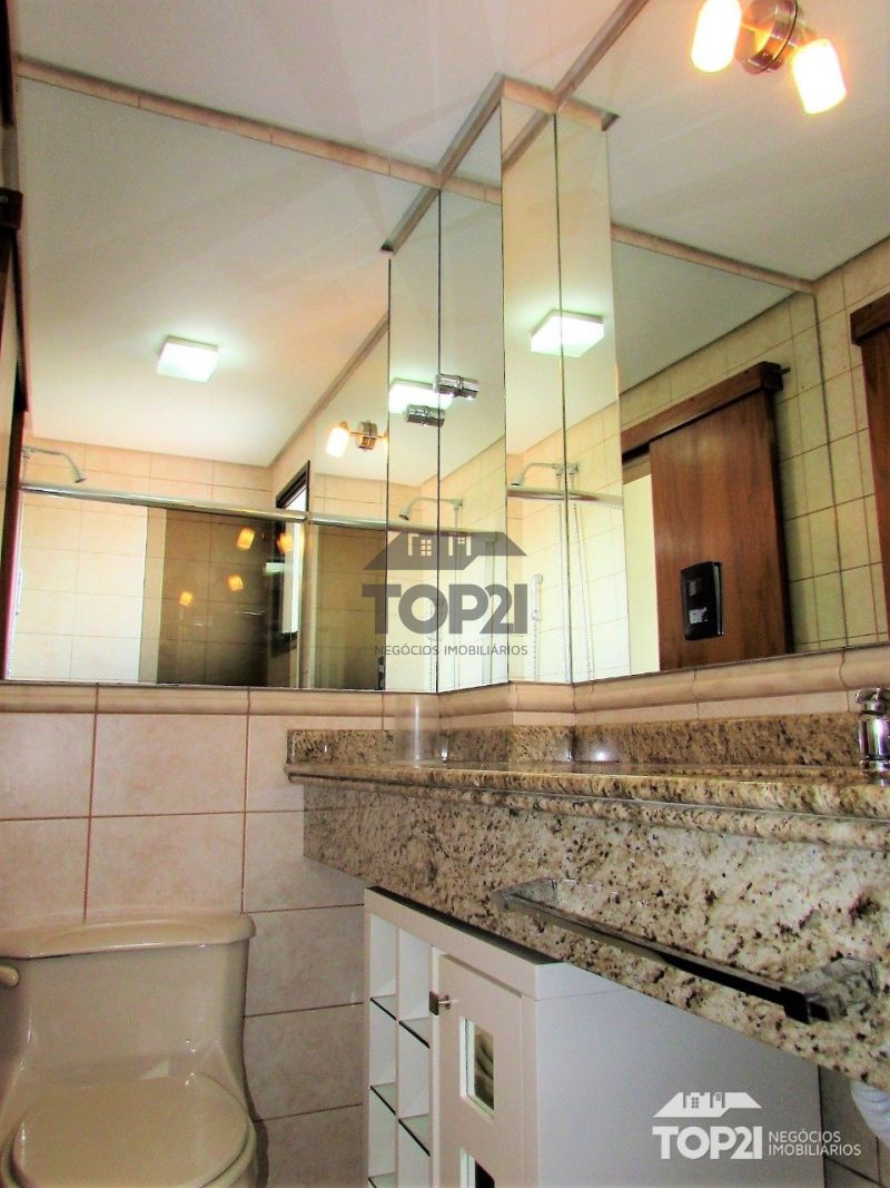 Apartamento  no bairro Jardim Lindoia em Porto Alegre