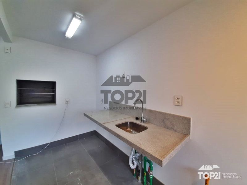 Apartamento  no bairro Navegantes em Porto Alegre