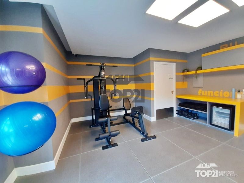 Apartamento  no bairro Navegantes em Porto Alegre