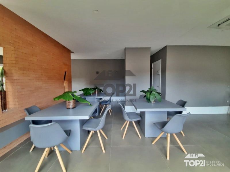 Apartamento  no bairro Navegantes em Porto Alegre