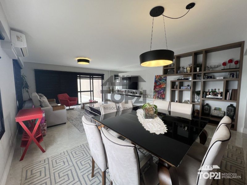 Apartamento  no bairro Vila Jardim em Porto Alegre