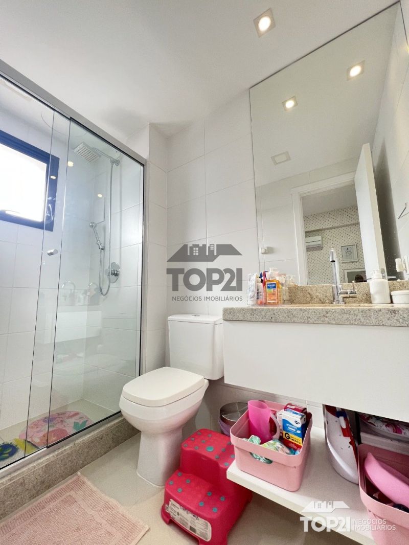 Apartamento  no bairro Vila Jardim em Porto Alegre