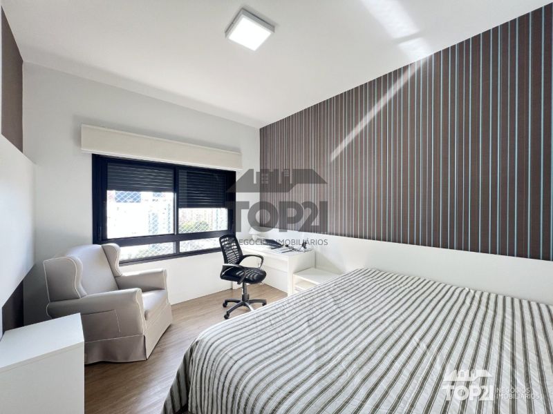 Apartamento  no bairro Vila Jardim em Porto Alegre