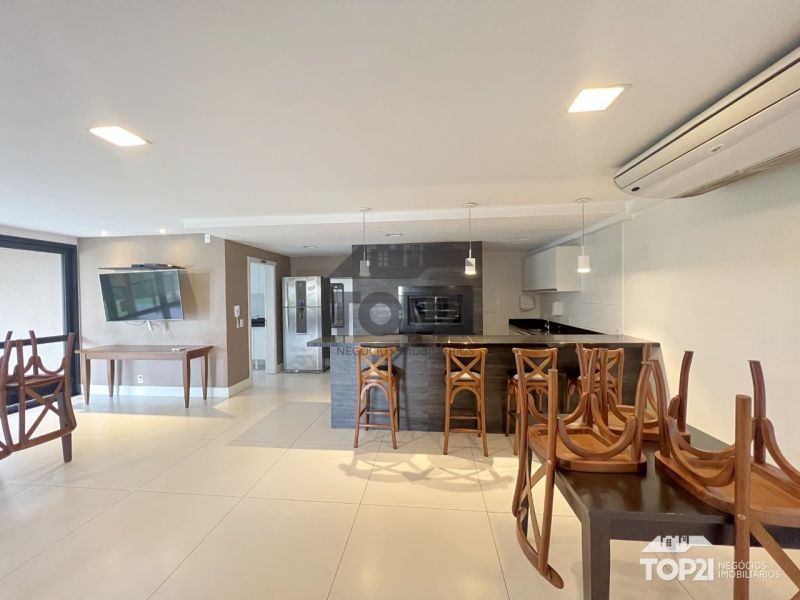 Apartamento  no bairro Vila Jardim em Porto Alegre