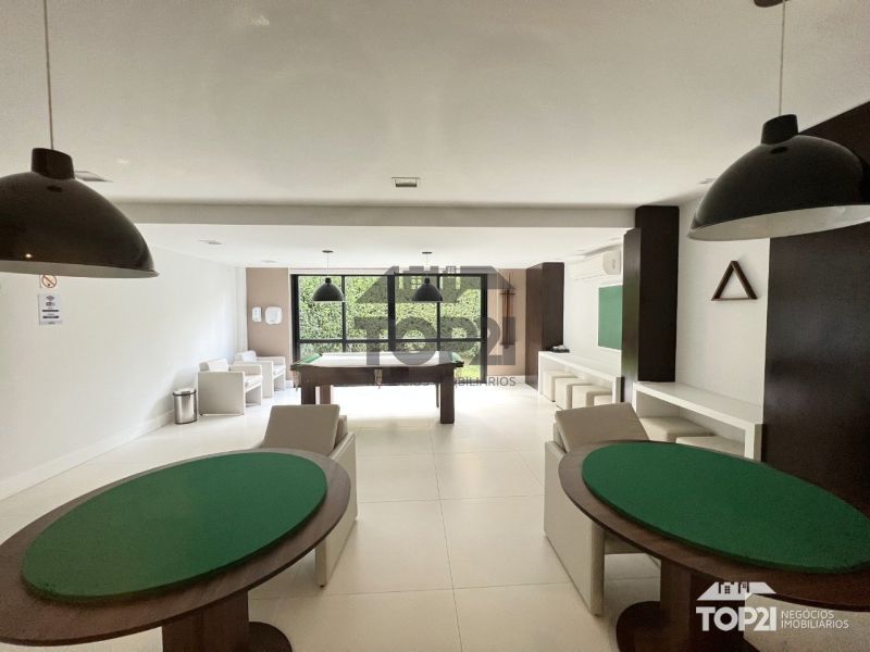 Apartamento  no bairro Vila Jardim em Porto Alegre