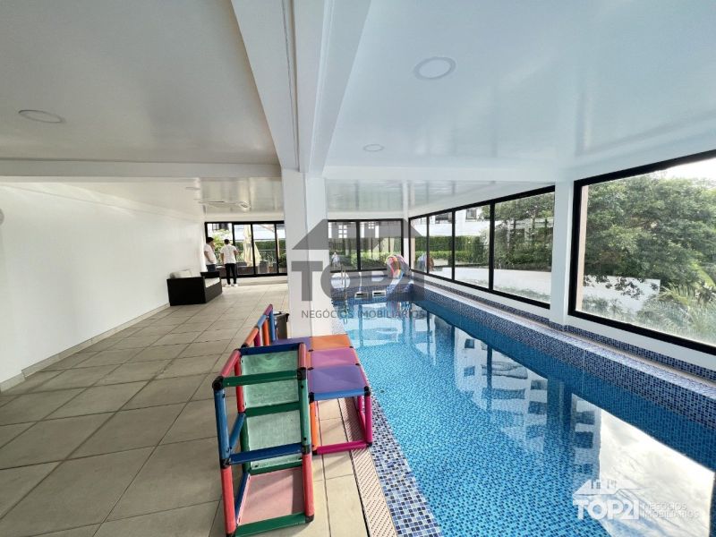 Apartamento  no bairro Vila Jardim em Porto Alegre
