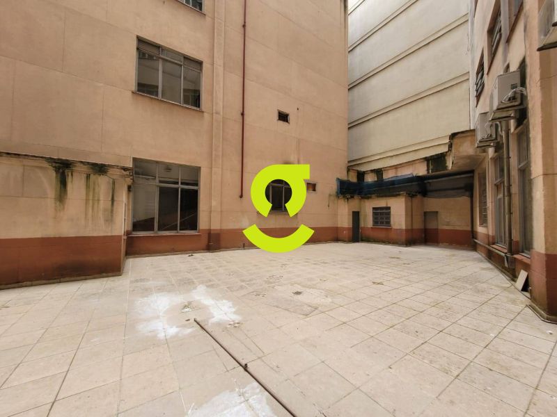 CONJUNTO COMERCIAL 500m� NO CENTRO HIST�RICO | POR...
