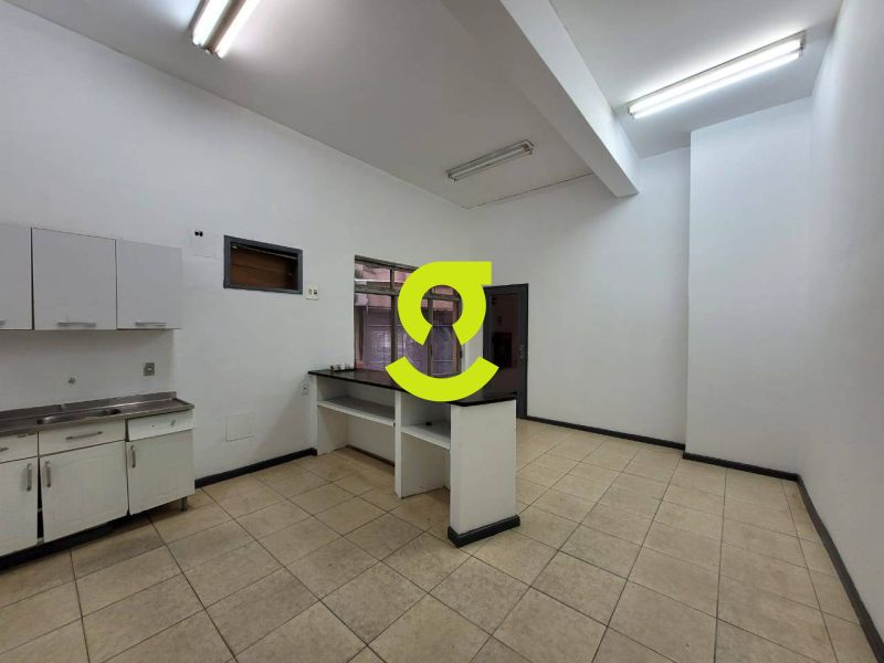 CONJUNTO COMERCIAL 500m� NO CENTRO HIST�RICO | POR...