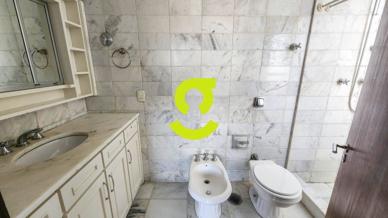 timo apto, anda alto, 140m, lavabo, 3 dorm, sute...