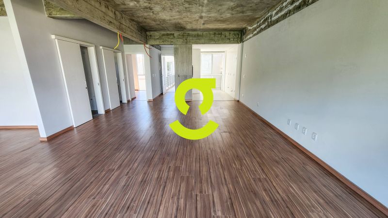 Excelente apto, semi mobiliado, 93m2 privativos, 2...