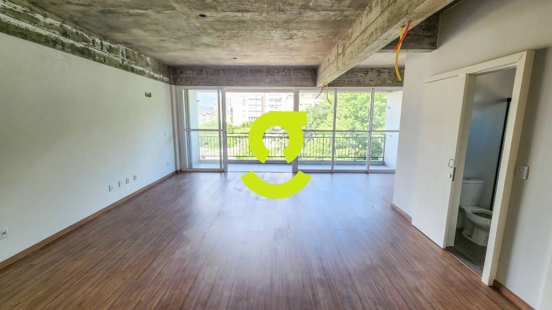 Excelente apto, semi mobiliado, 93m2 privativos, 2...