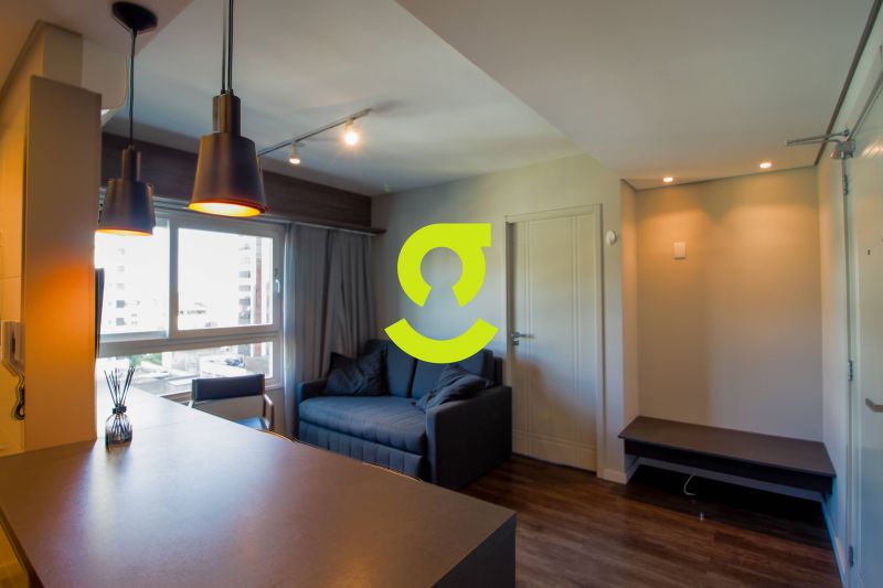 Apto MOBILIADO, andar alto, 1 dorm e 1 vaga, infra...