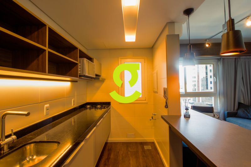 Apto MOBILIADO, andar alto, 1 dorm e 1 vaga, infra...