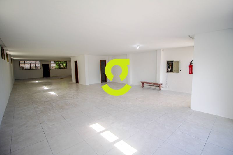 tima casa comercial, TODA reformada, 320m priv, 2...