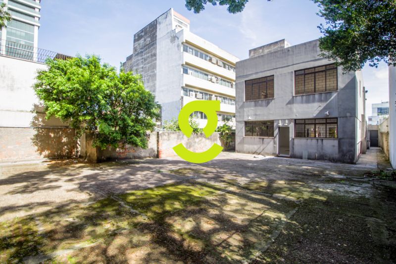 tima casa comercial, TODA reformada, 320m priv, 2...