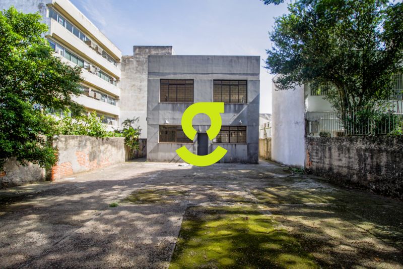 tima casa comercial, TODA reformada, 320m priv, 2...