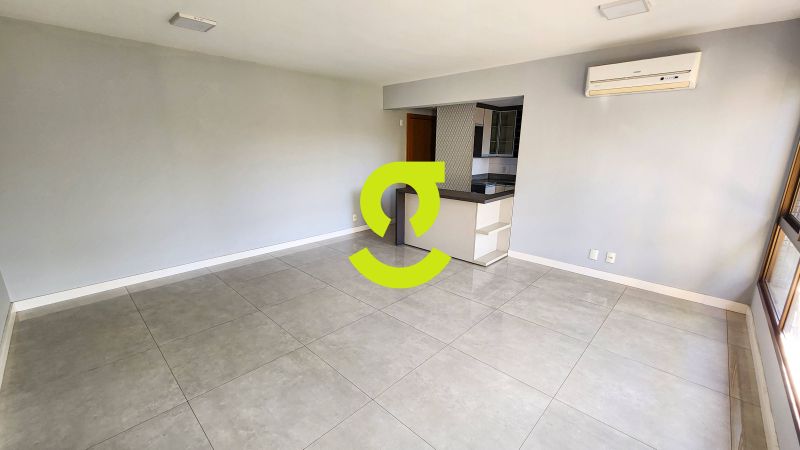 Apartamento de 85,5m, semi mobiliado, churrasquei...