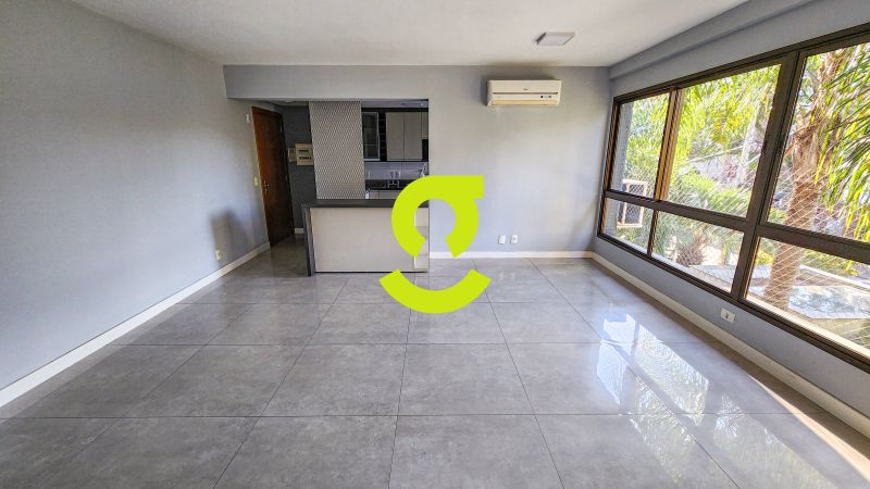 Apartamento de 85,5m, semi mobiliado, churrasquei...