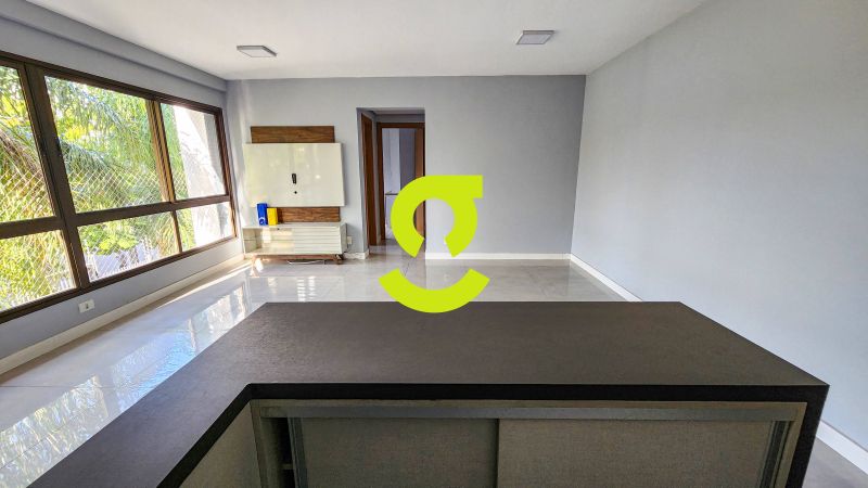Apartamento de 85,5m, semi mobiliado, churrasquei...
