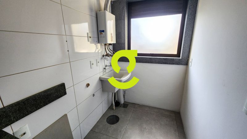 Apartamento de 85,5m, semi mobiliado, churrasquei...