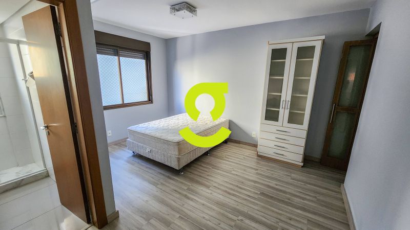 Apartamento de 85,5m, semi mobiliado, churrasquei...