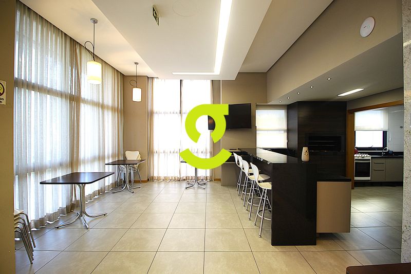 Apartamento de 85,5m, semi mobiliado, churrasquei...