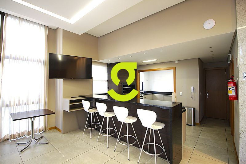 Apartamento de 85,5m, semi mobiliado, churrasquei...