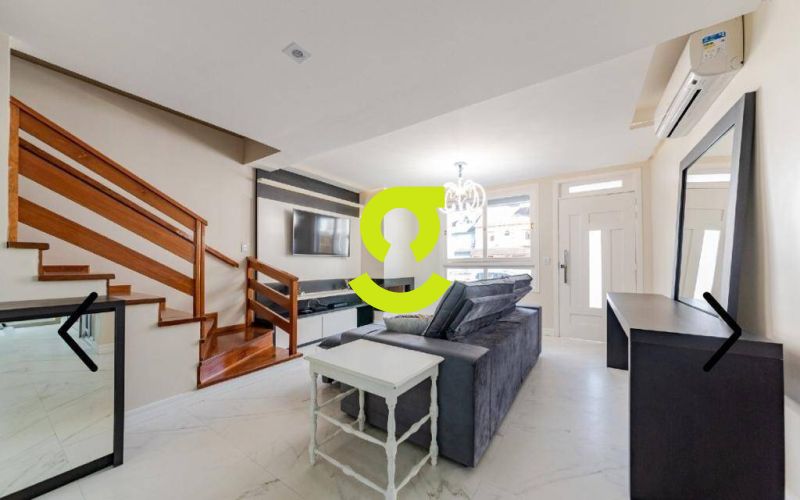 Casa em condominio MOBILIADA, 180m priv, piscina, ...
