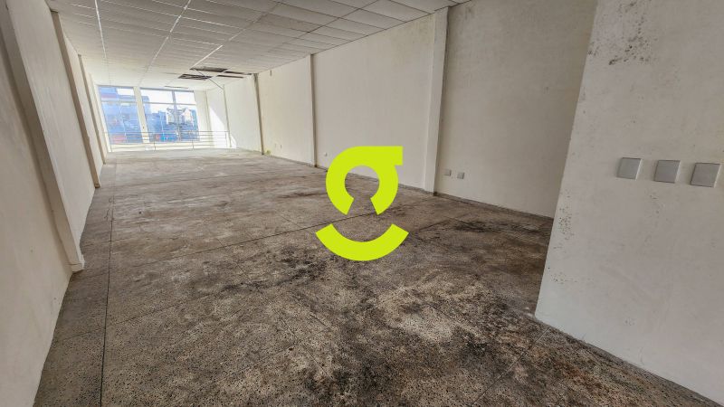 tima loja nova, 345m priv, p direito, mezanino, ...