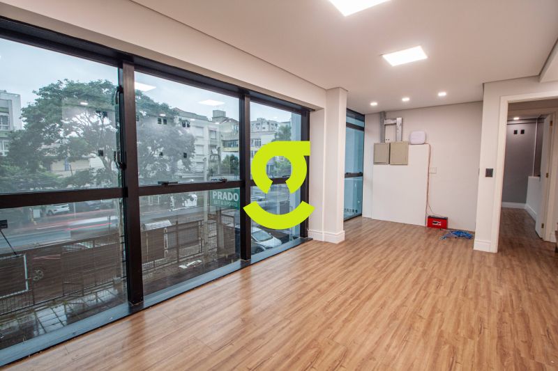 Excelente loja comercial, 650m priv, elevador, p ...
