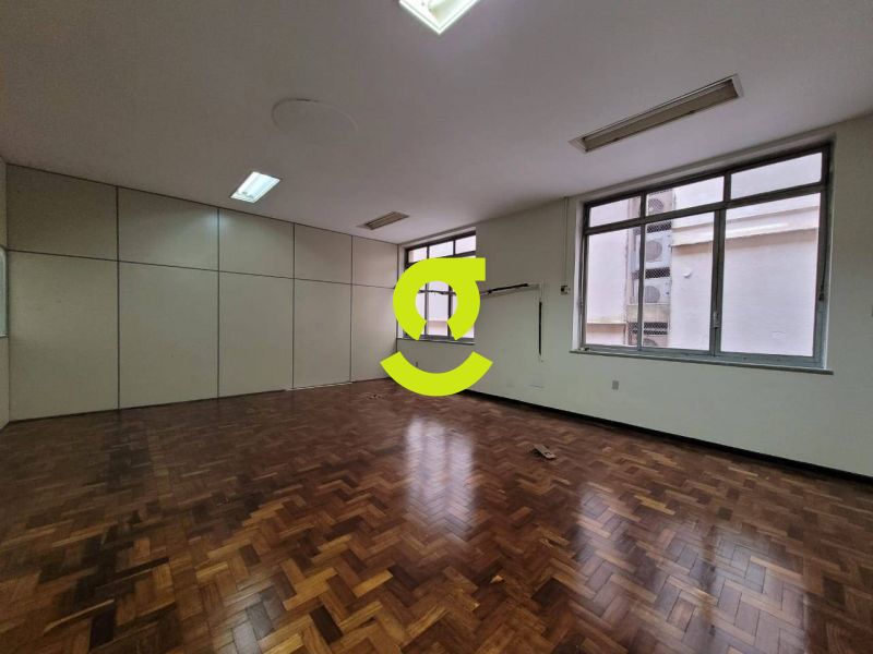 Sala Comercial 333m no Centro Histrico  Estrutu...
