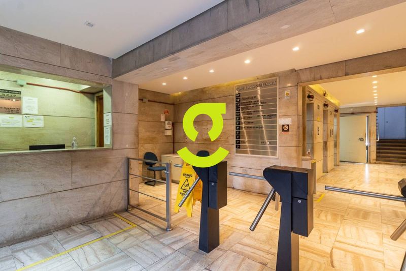 Sala Comercial 333m no Centro Histrico  Estrutu...