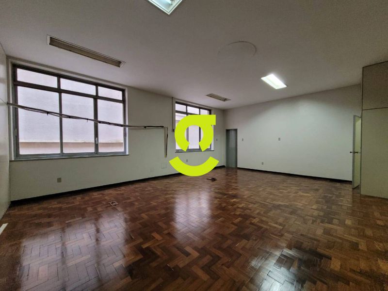 Sala Comercial 333m no Centro Histrico  Estrutu...