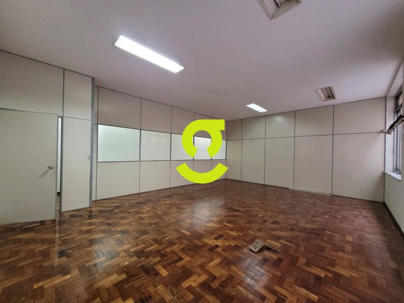 Sala Comercial 333m no Centro Histrico  Estrutu...