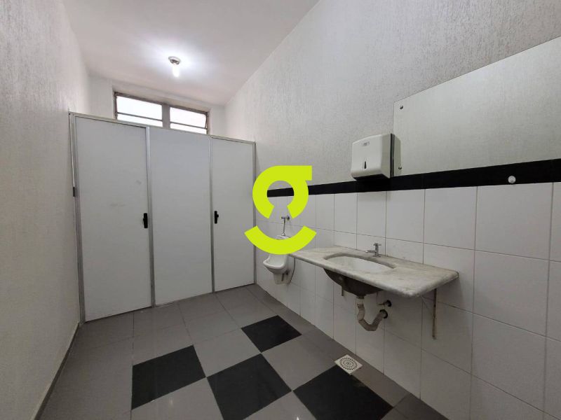Sala Comercial 333m no Centro Histrico  Estrutu...