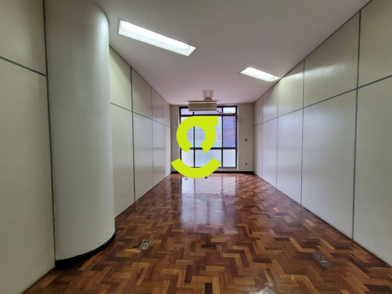 Oportunidade Corporativa no Centro Histrico  739...