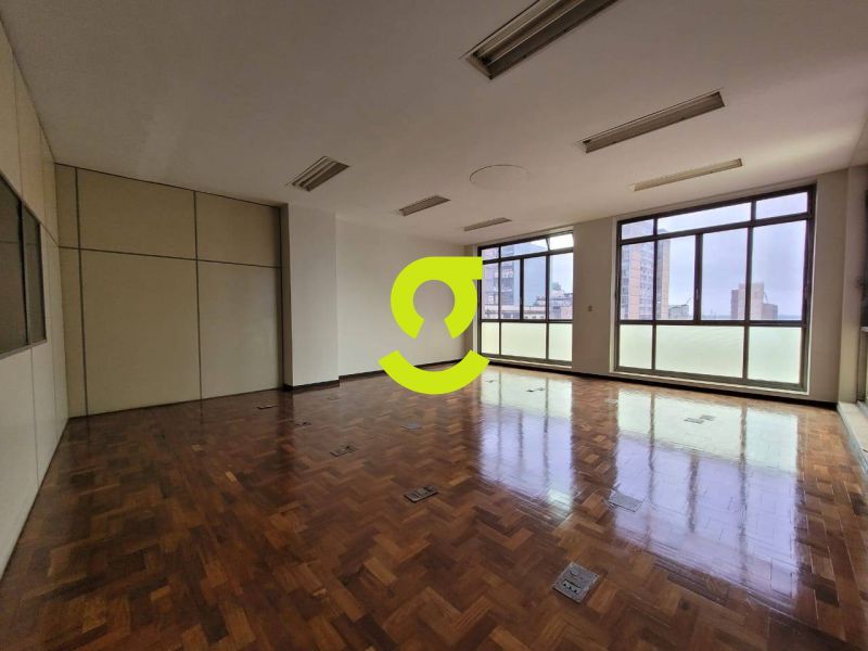 Oportunidade Corporativa no Centro Histrico  739...