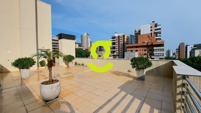 95m com Lareira, churrasqueira, 3 Dorms, sute e ...