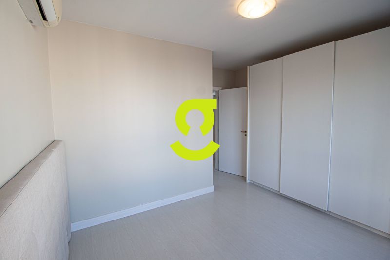 Apartamento de 122m no Petrpolis - 3 dorm, Larei...