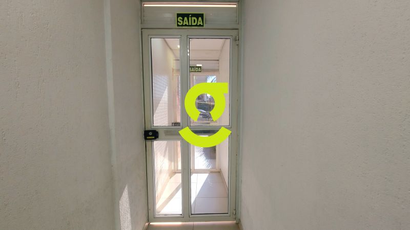 Apto com 2 Dorms, Sute e Churrasqueira  Condomn...