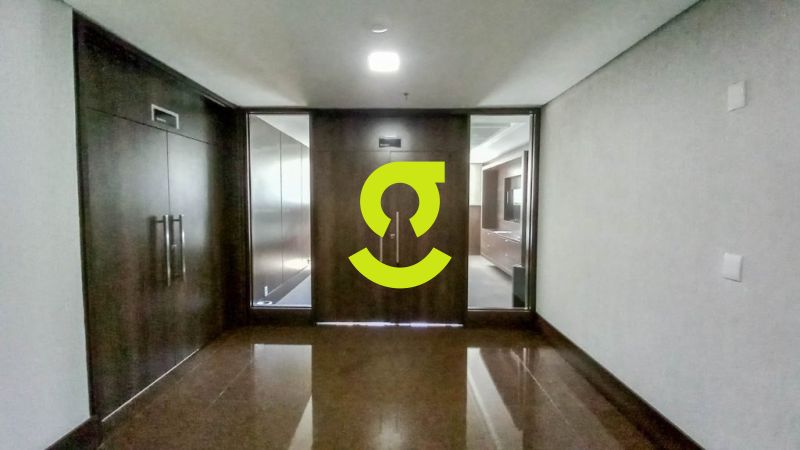 Sala comercial no Rossi Business, 106m, 3 banheir...