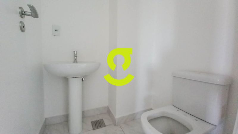 Sala comercial no Rossi Business, 106m, 3 banheir...