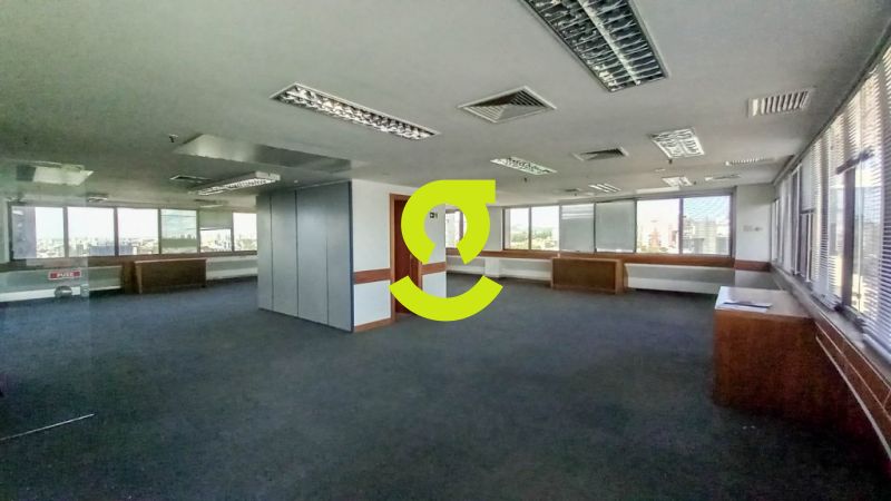 Sala comercial, andar inteiro, 380m priv, 4 banhei...
