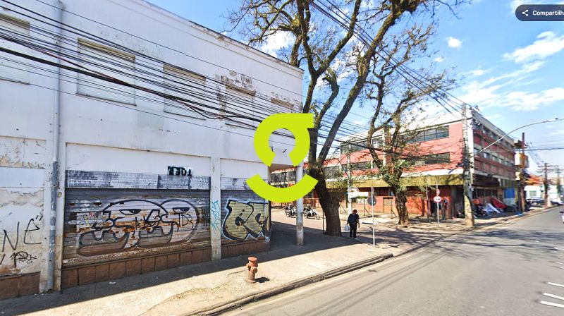 Pavilho de 3.500m no Quarto Distrito - P-direit...