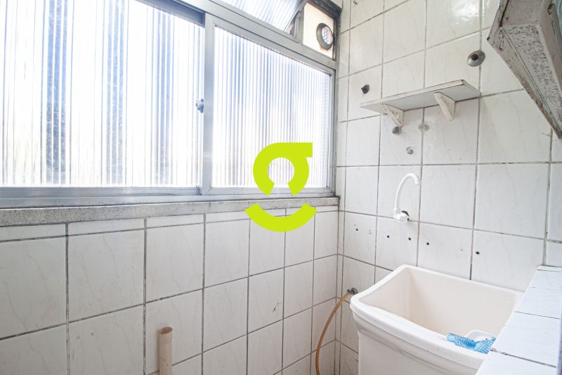 Apartamento de 1 Dormitrio com Vaga - timo Estad...