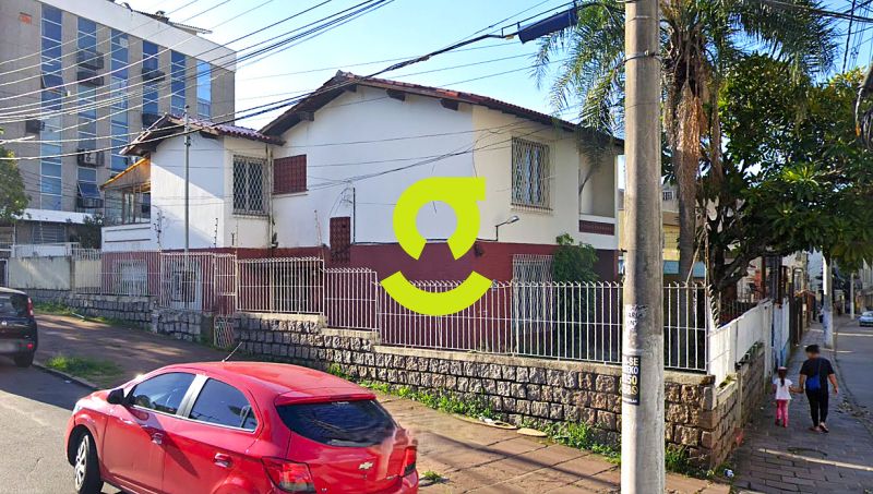 Ampla Casa para Locao em Ponto Estratgico / 273...